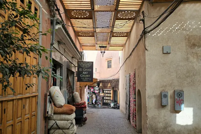 A narrow alley in the Marrakech medina