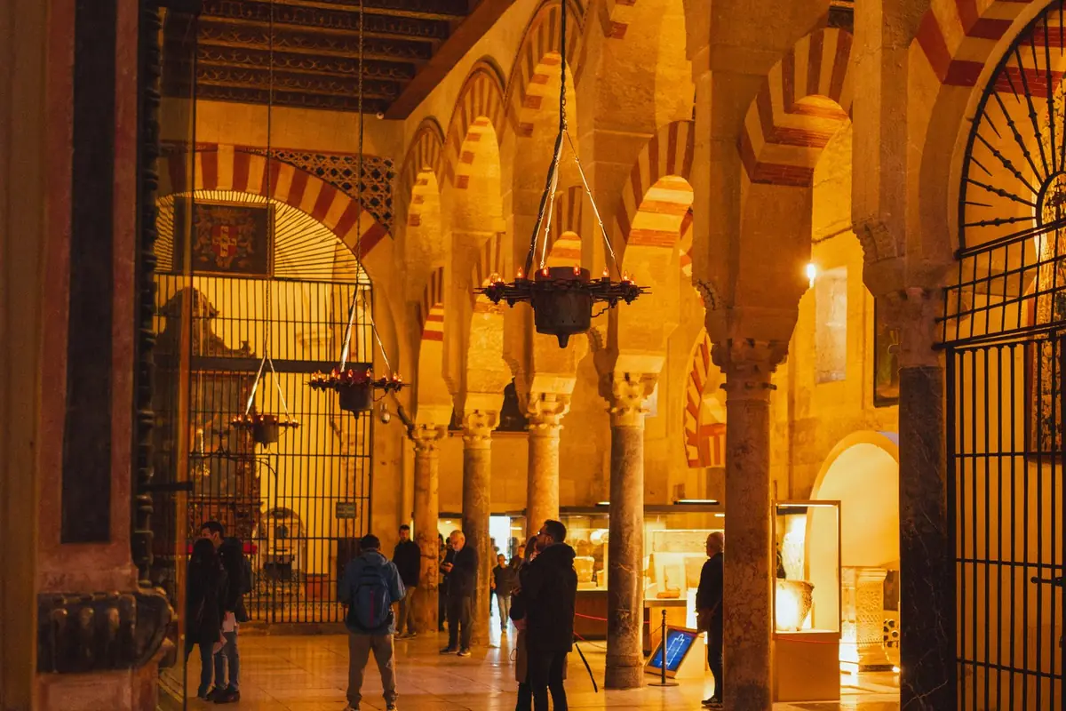 Hanging lamps inside the Mezquita of Cรณrdoba