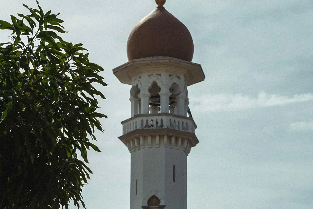 Where to stay in Penang: George Town or Batu Ferringhi? An honest comparison